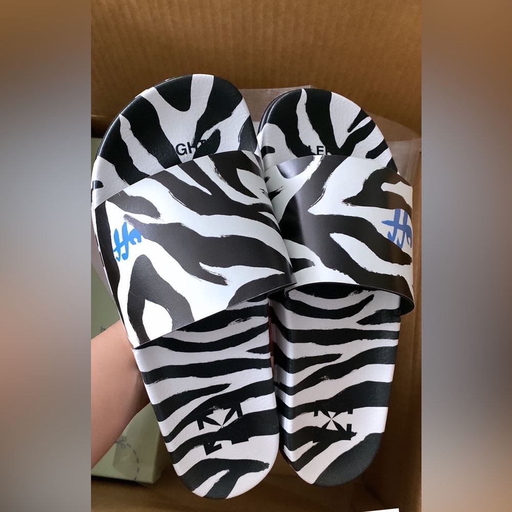 OFF WHITE Slides (size 40)